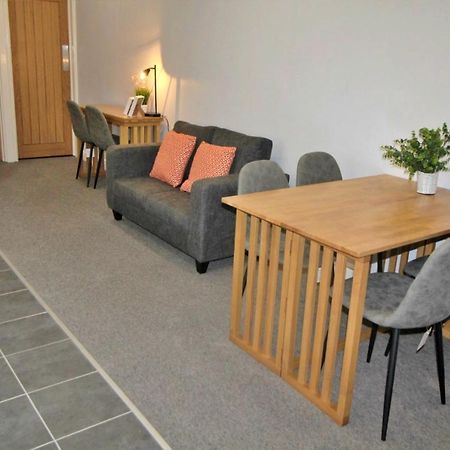 Comfy Rooms In Coventry, Sk Εξωτερικό φωτογραφία